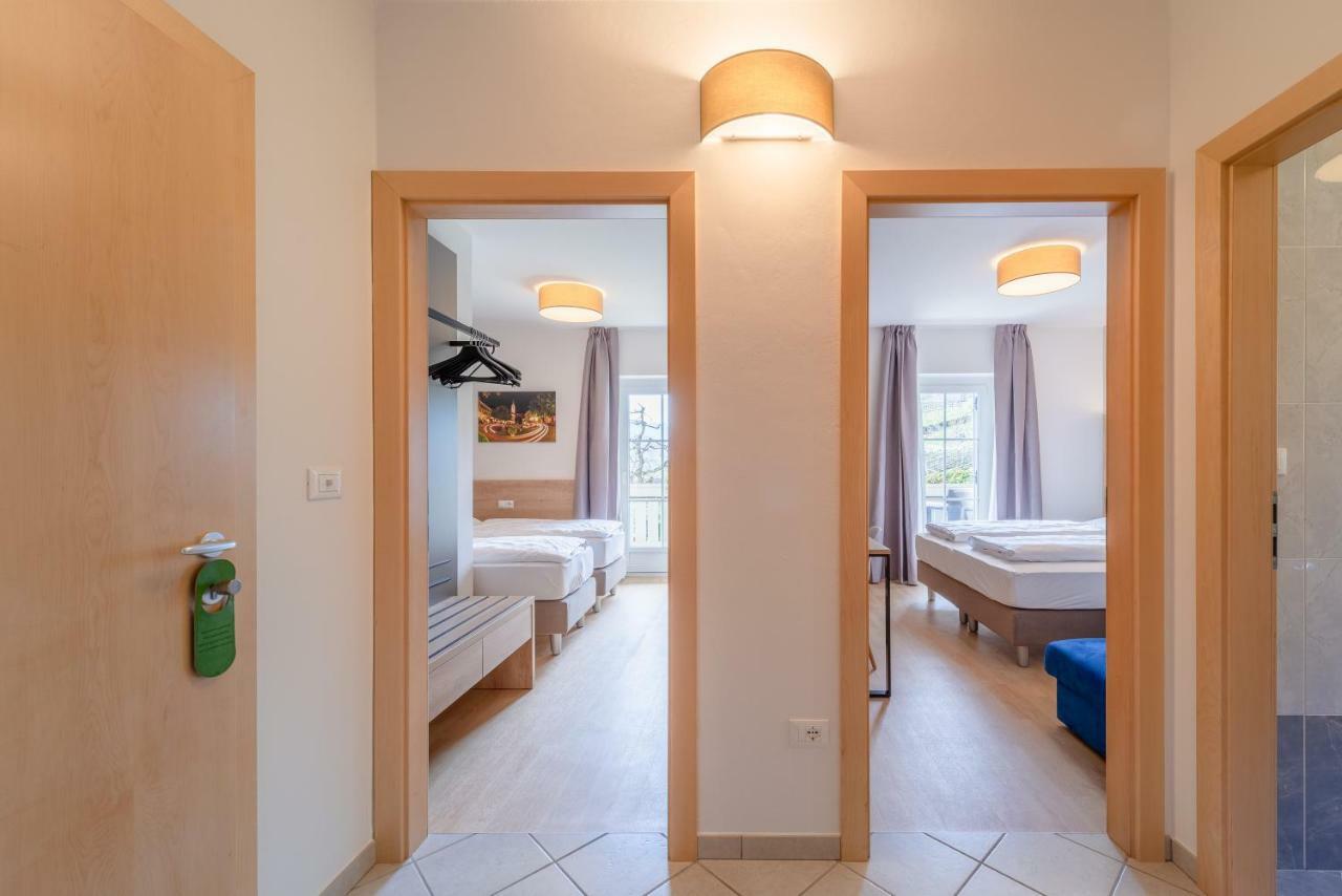 Garni Hotel Ritterhof แตร์เมโน ภายนอก รูปภาพ