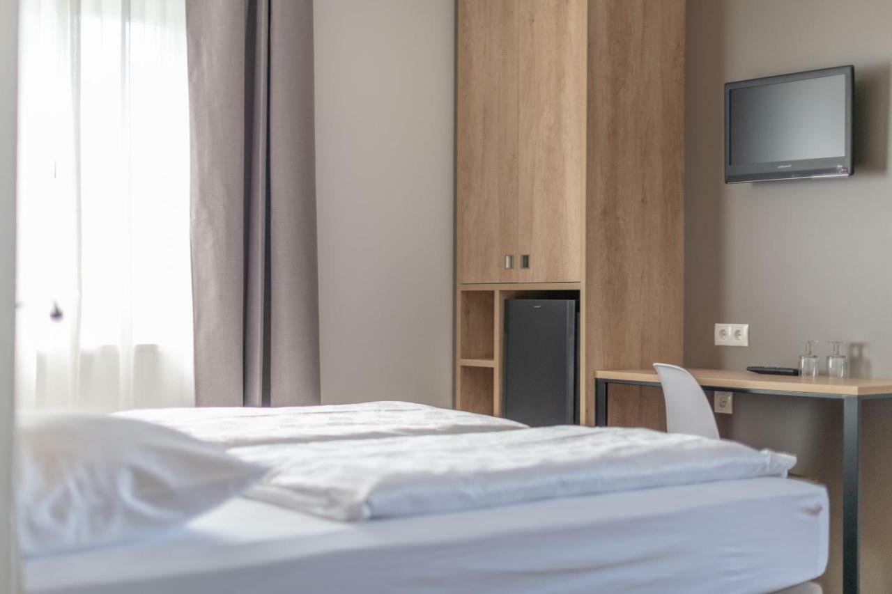 Garni Hotel Ritterhof แตร์เมโน ภายนอก รูปภาพ