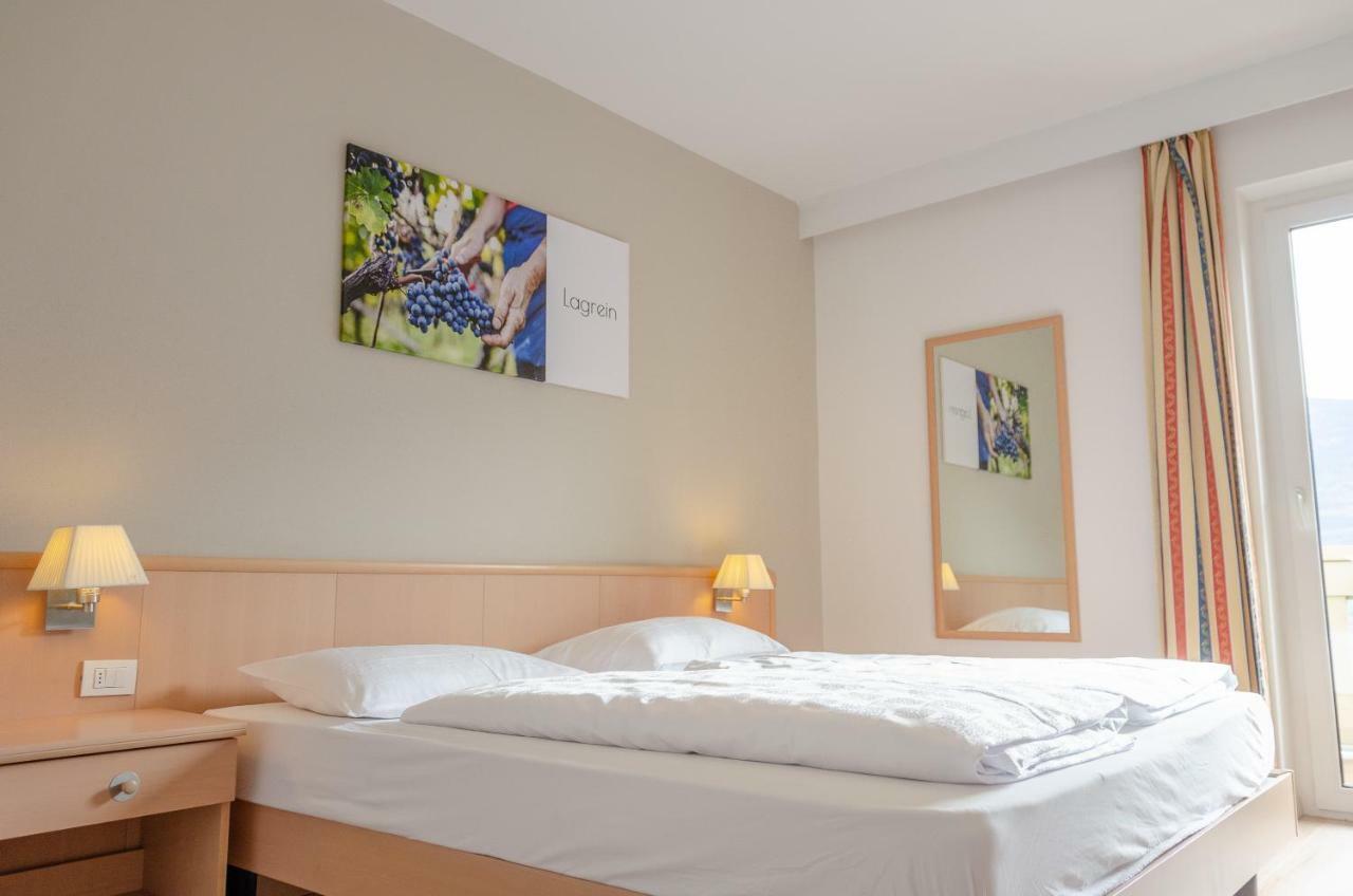 Garni Hotel Ritterhof แตร์เมโน ภายนอก รูปภาพ